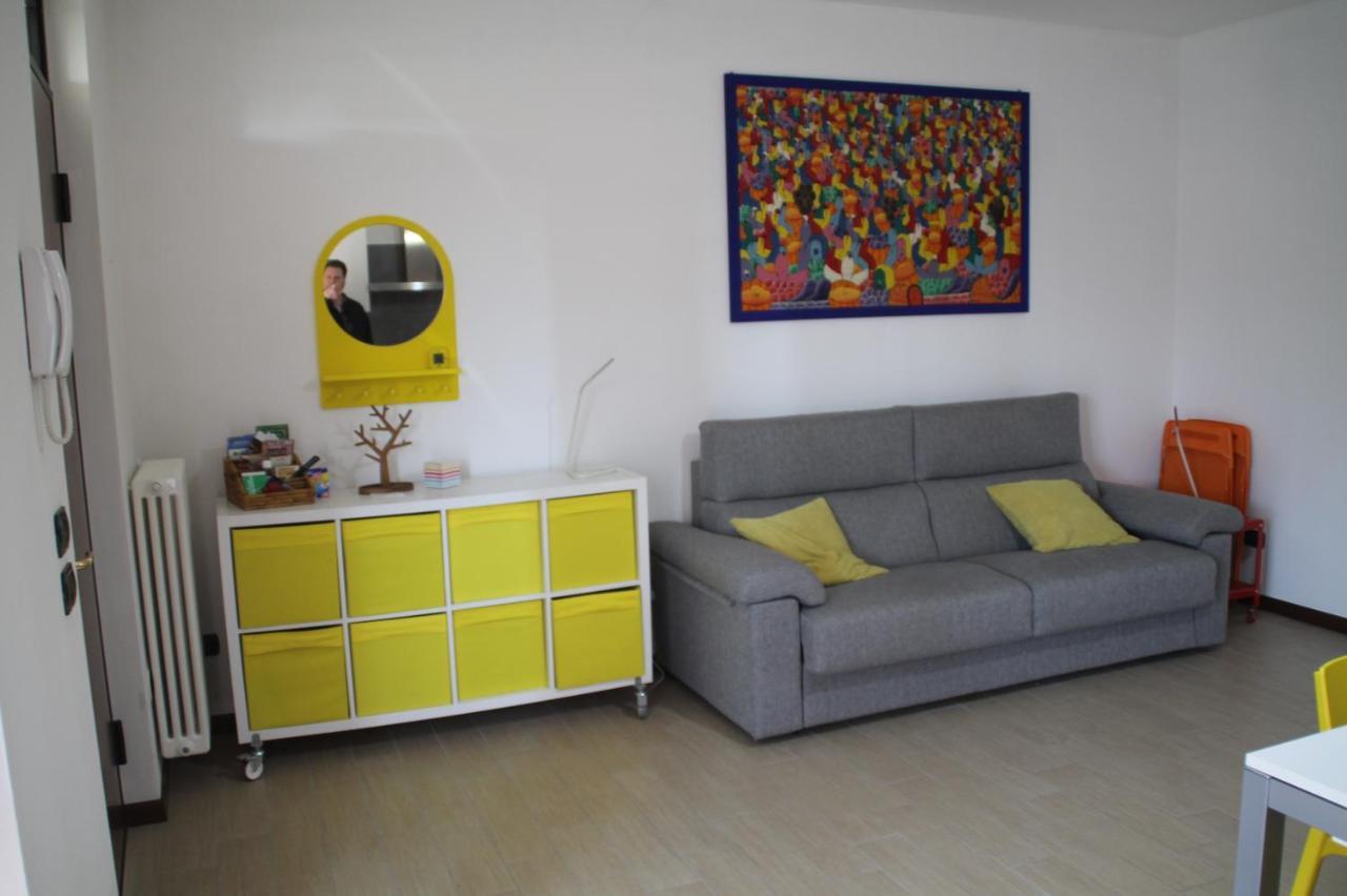 Casa Vacanze Da Riki Appartamento 1 Пескиера дел Гарда Екстериор снимка