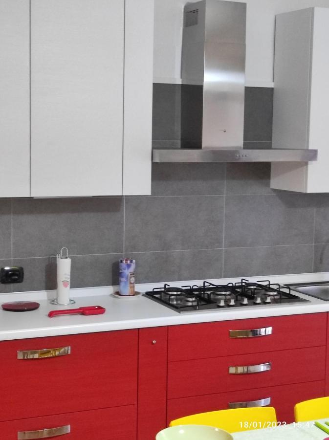 Casa Vacanze Da Riki Appartamento 1 Пескиера дел Гарда Екстериор снимка