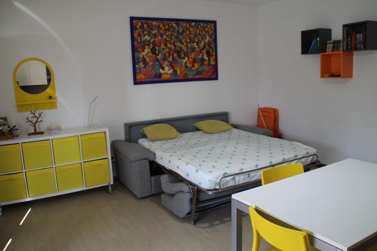 Casa Vacanze Da Riki Appartamento 1 Пескиера дел Гарда Екстериор снимка